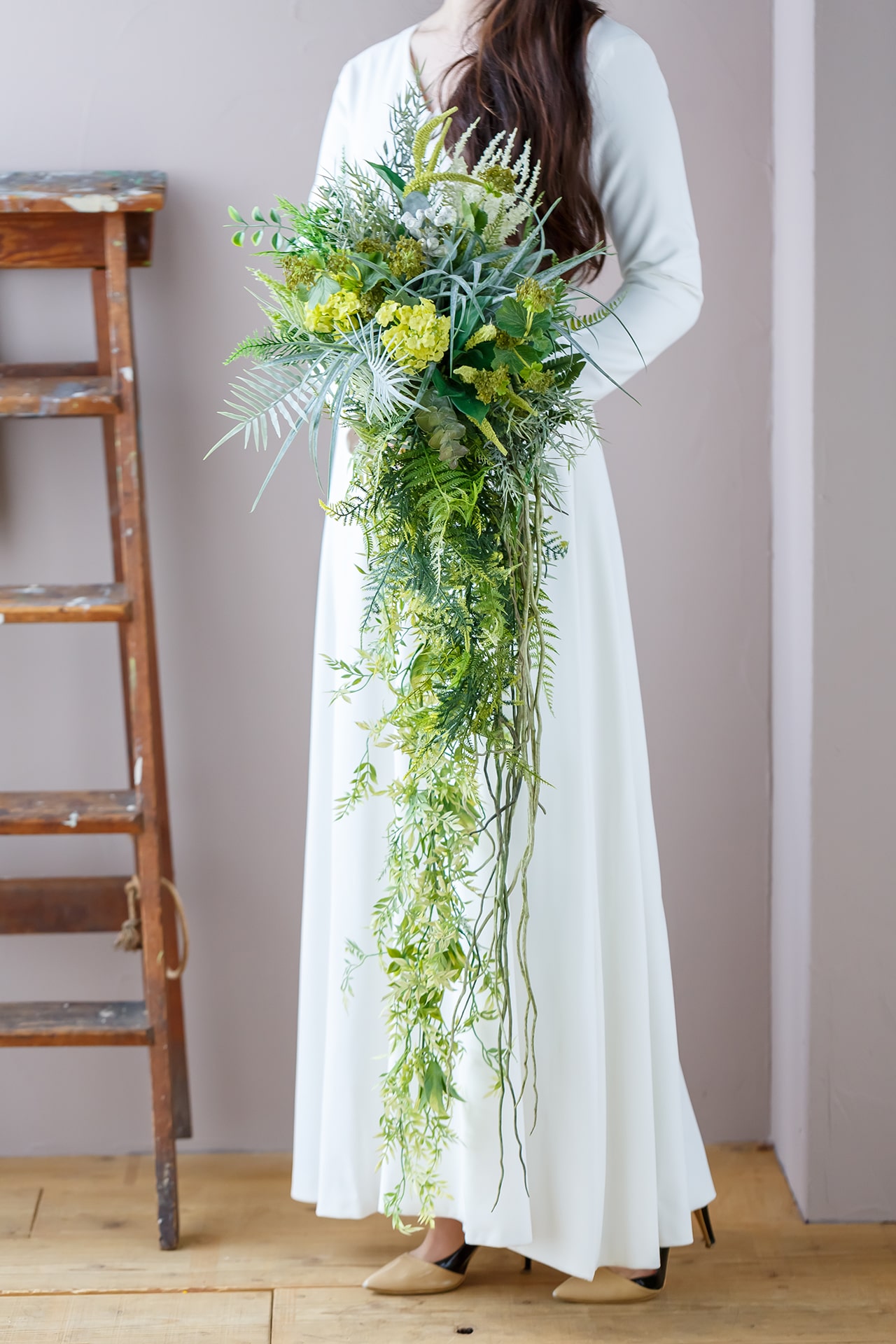 グリーンメインでロングタイプのレンタルブーケ