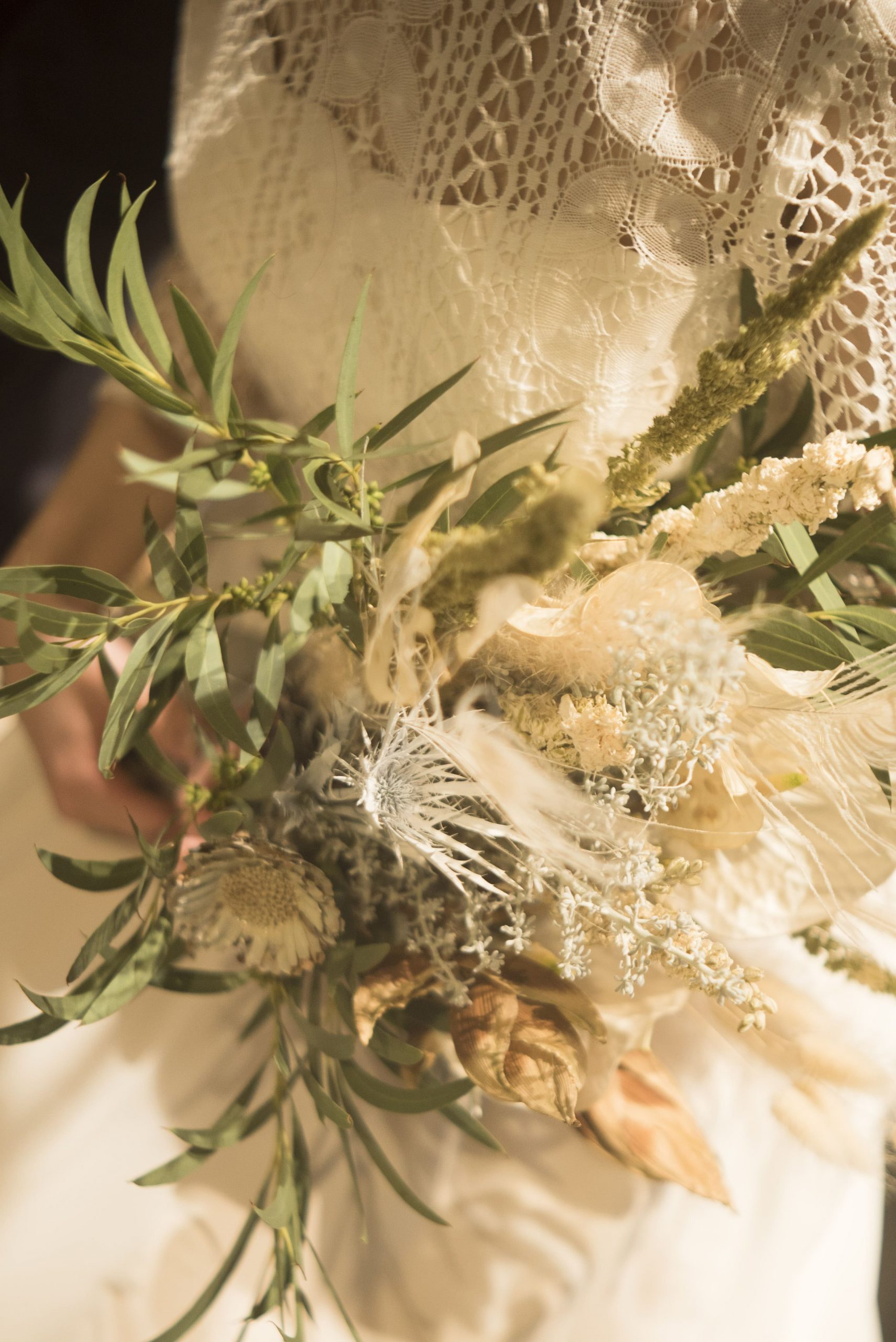 ドライフラワーと生花を掛け合わせたブーケ