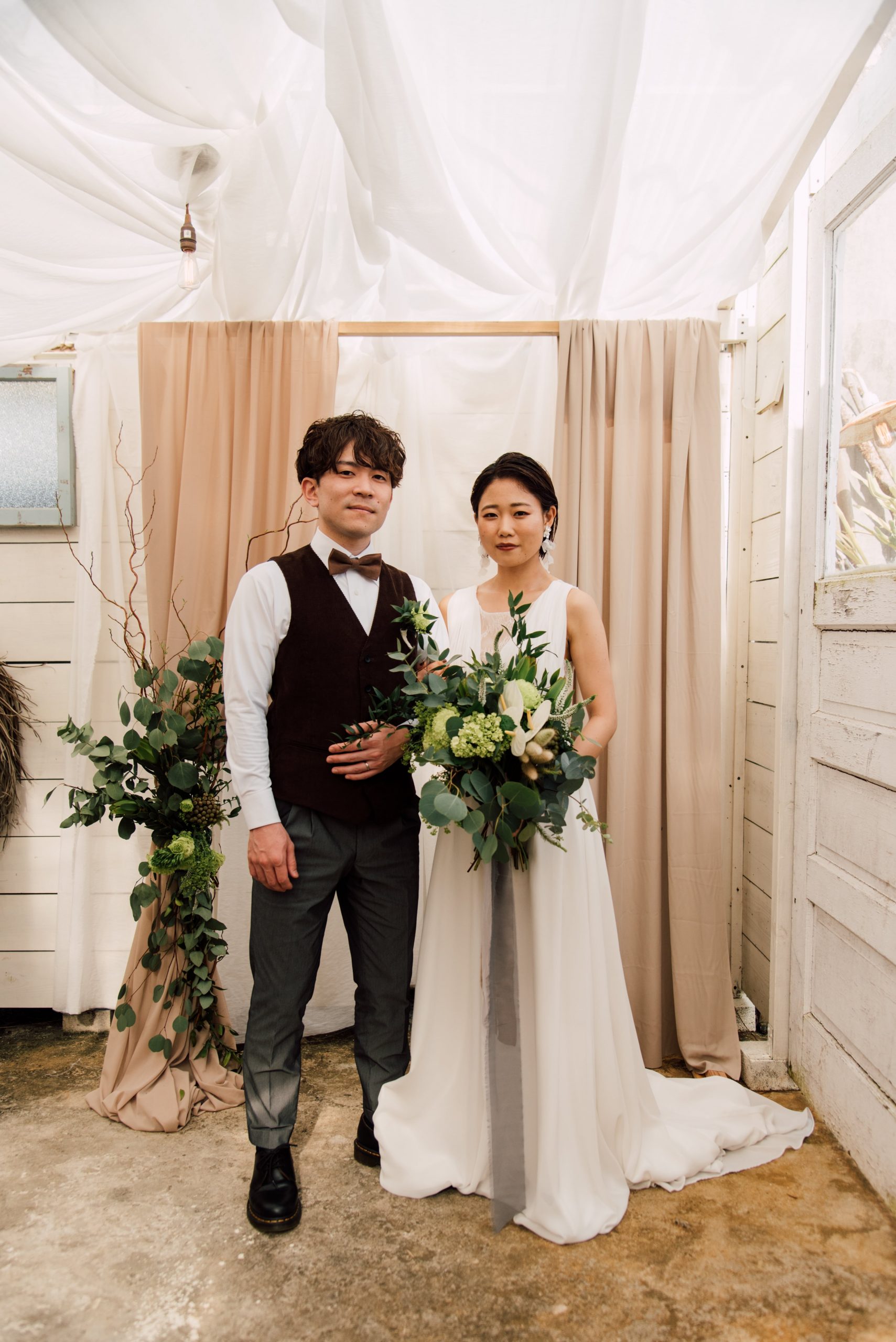 沖縄アットホームウェディングでの新郎新婦