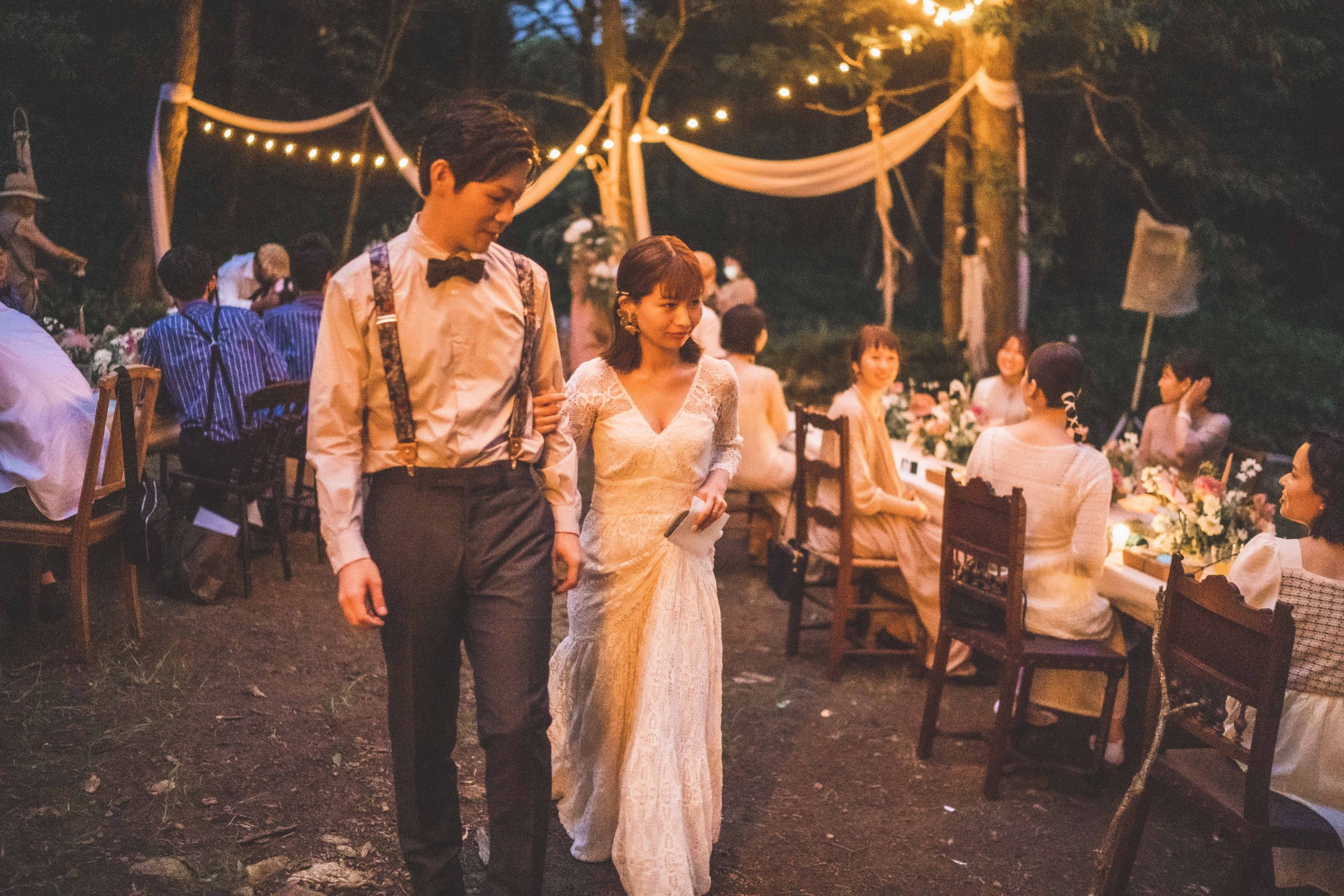 夜のガーデンウェディング