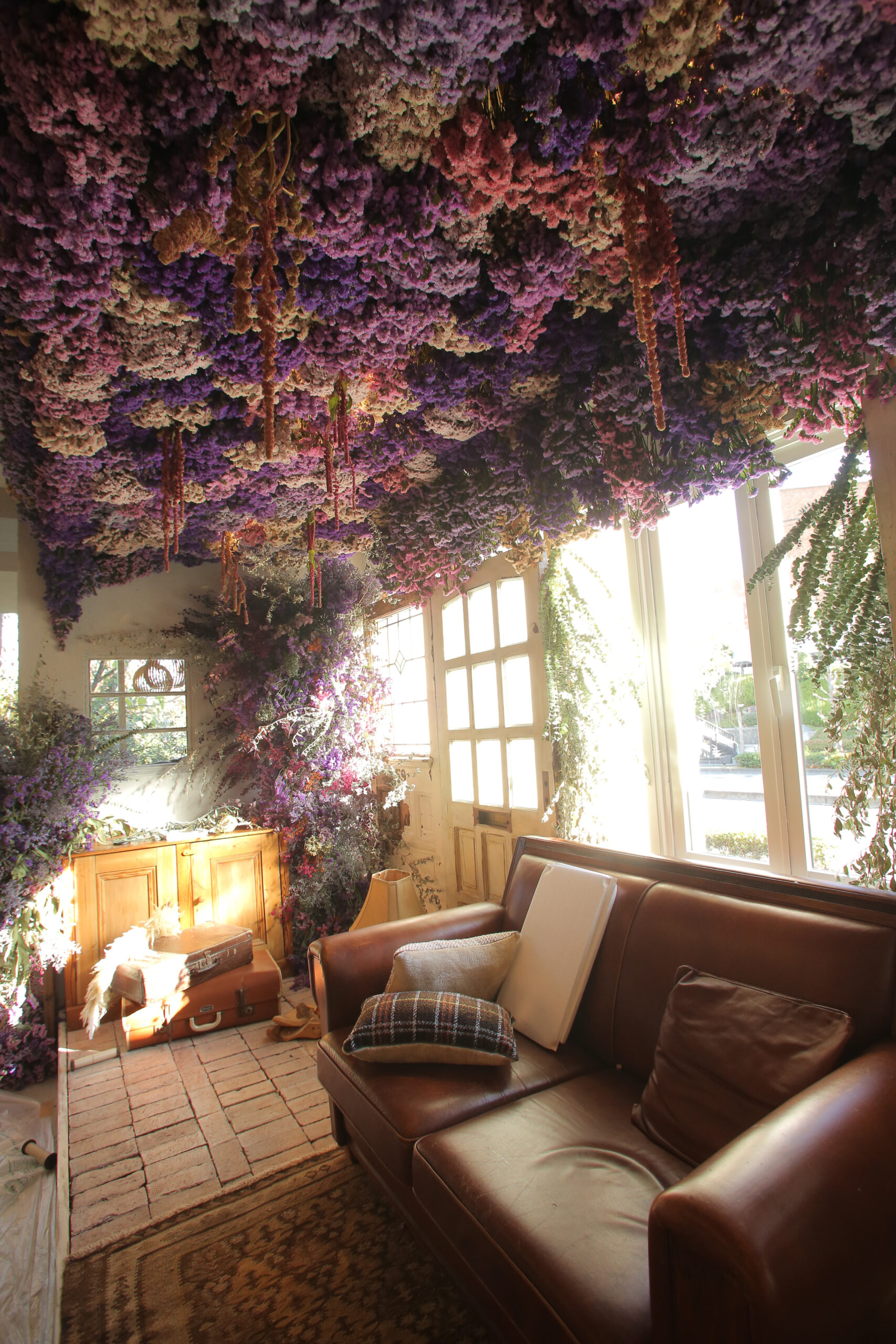 広島の写真館スタジオアトレのドライフラワーブース。