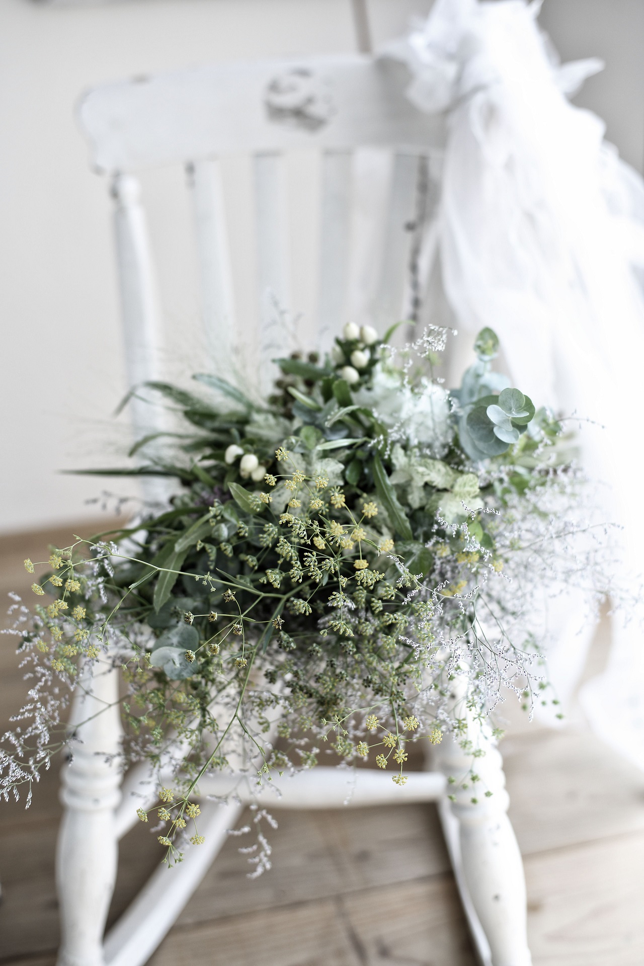 広島の花屋ルパサージュエメのウェディングブーケ