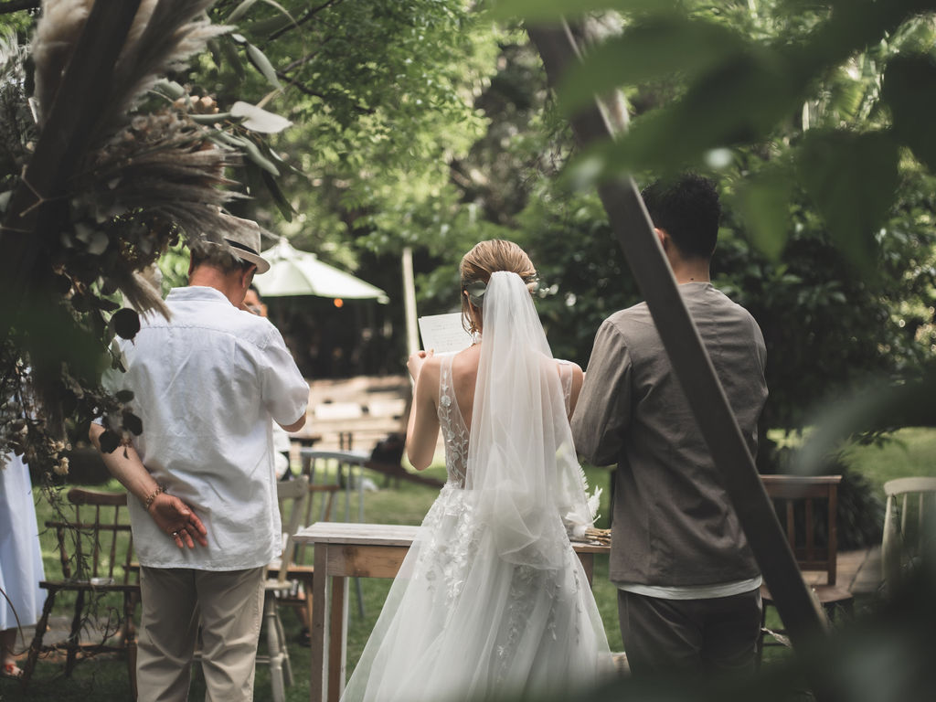 沖縄家族式にて新婦からご両親へのお手紙。