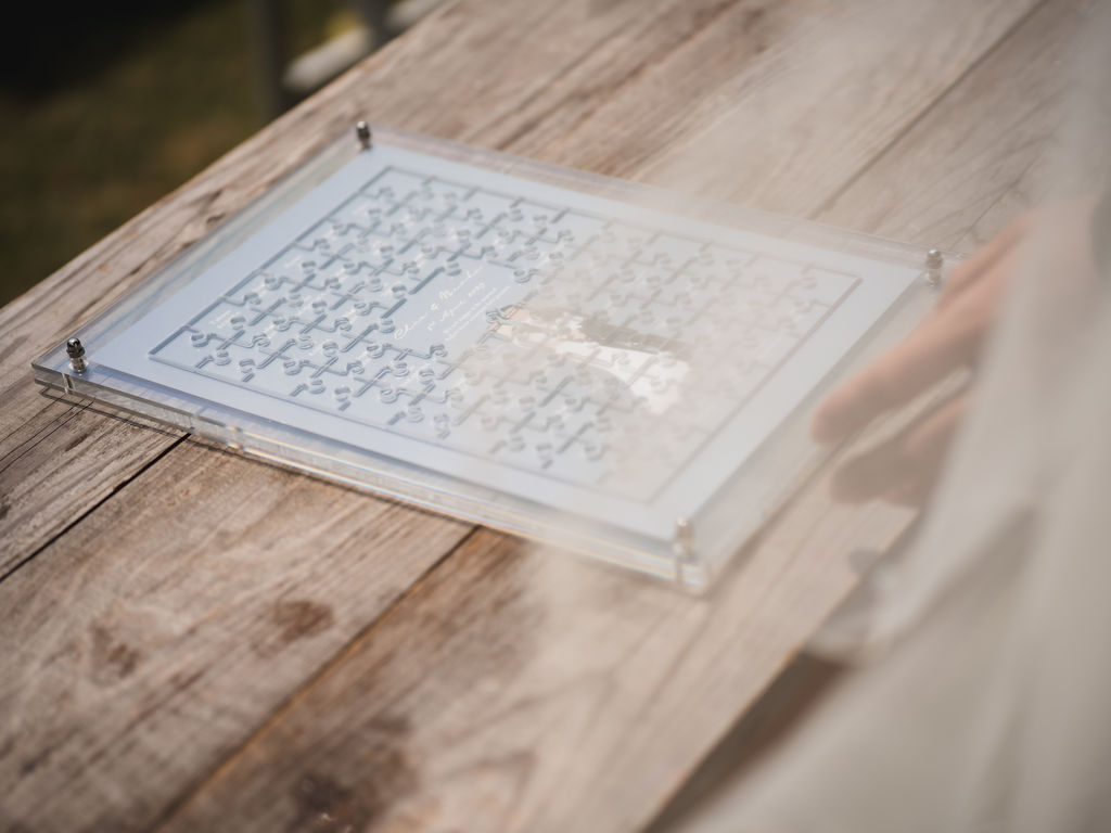 オリジナルウェディングでの結婚証明書。