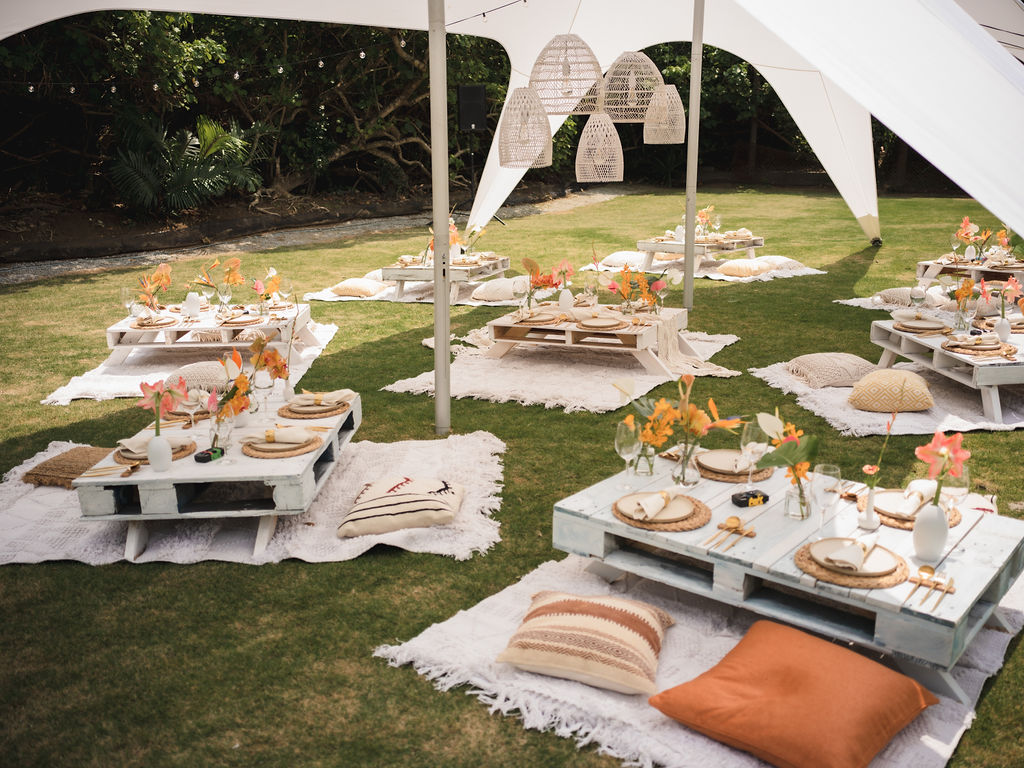 沖縄ガーデンでのテントウェディング。